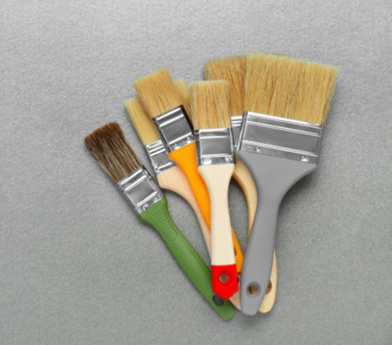 Як обрати правильний пензлик для фарби