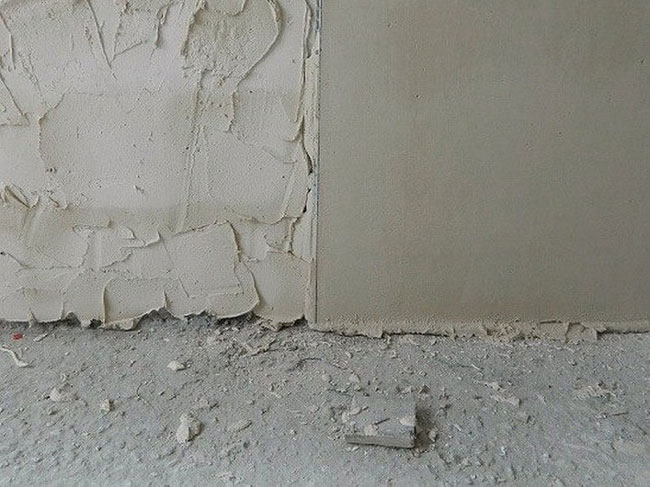 Гіпсова штукатурка чи цементна: що обрати і коли?